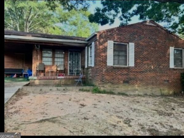 236 Silver Springs Circle SW, Atlanta, GA 30310