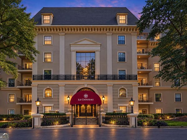 2865 Lenox Road NE, Unit 211, Atlanta, GA 30324