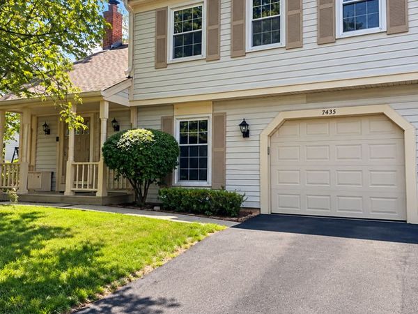2635 College Hill Circle , Schaumburg, IL 60173