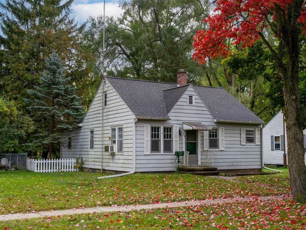 409 Oak Street, Mt Pleasant, MI 48858
