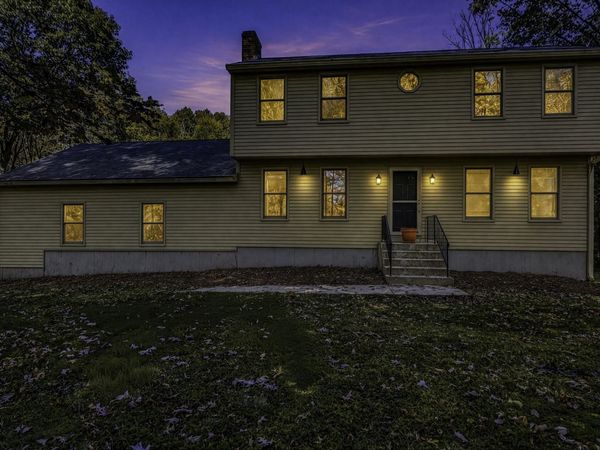 25 Granite Cir, Millville, MA 01529
