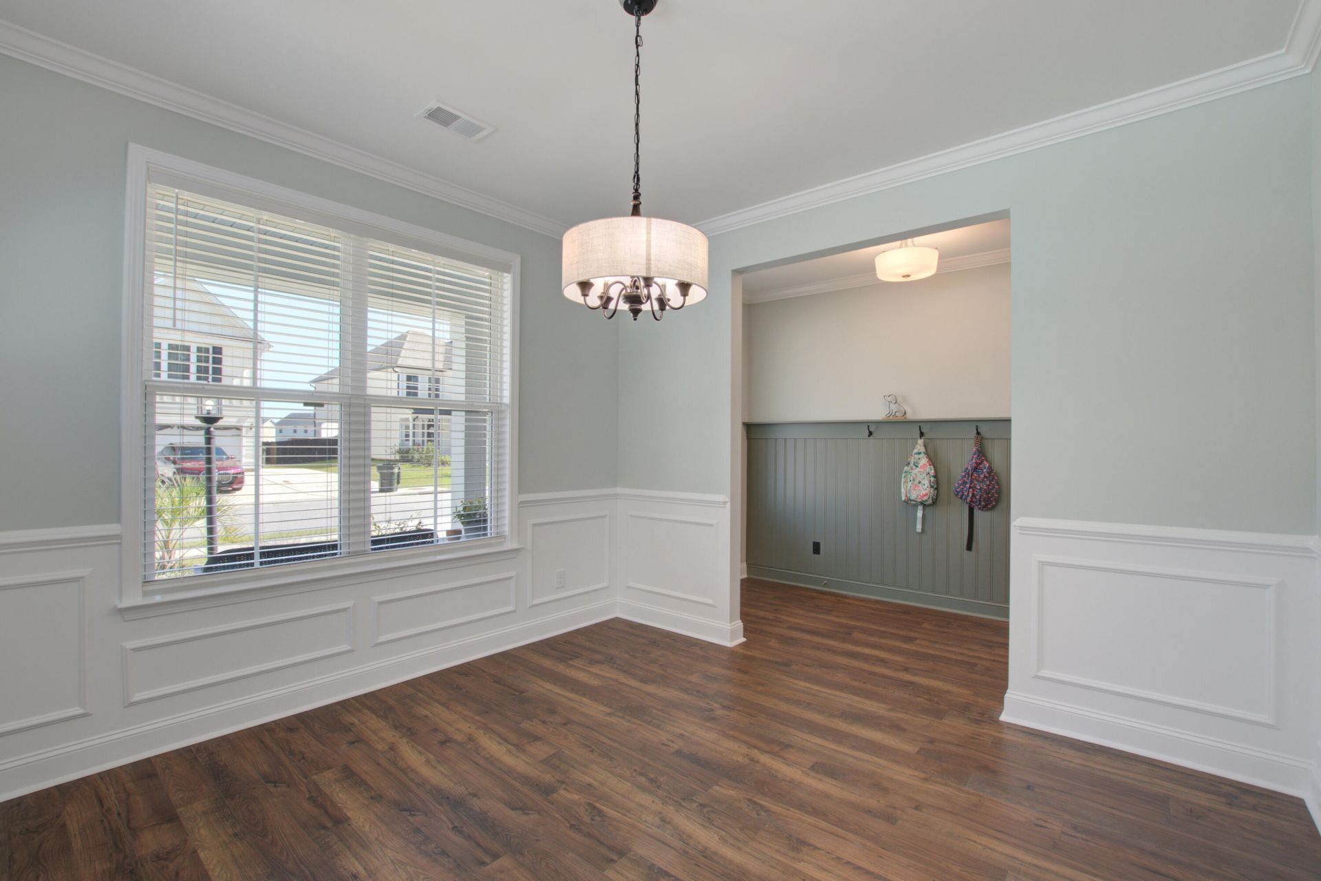 436 Eagleview Drive Photo 4