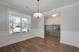 436 Eagleview Drive photo 4