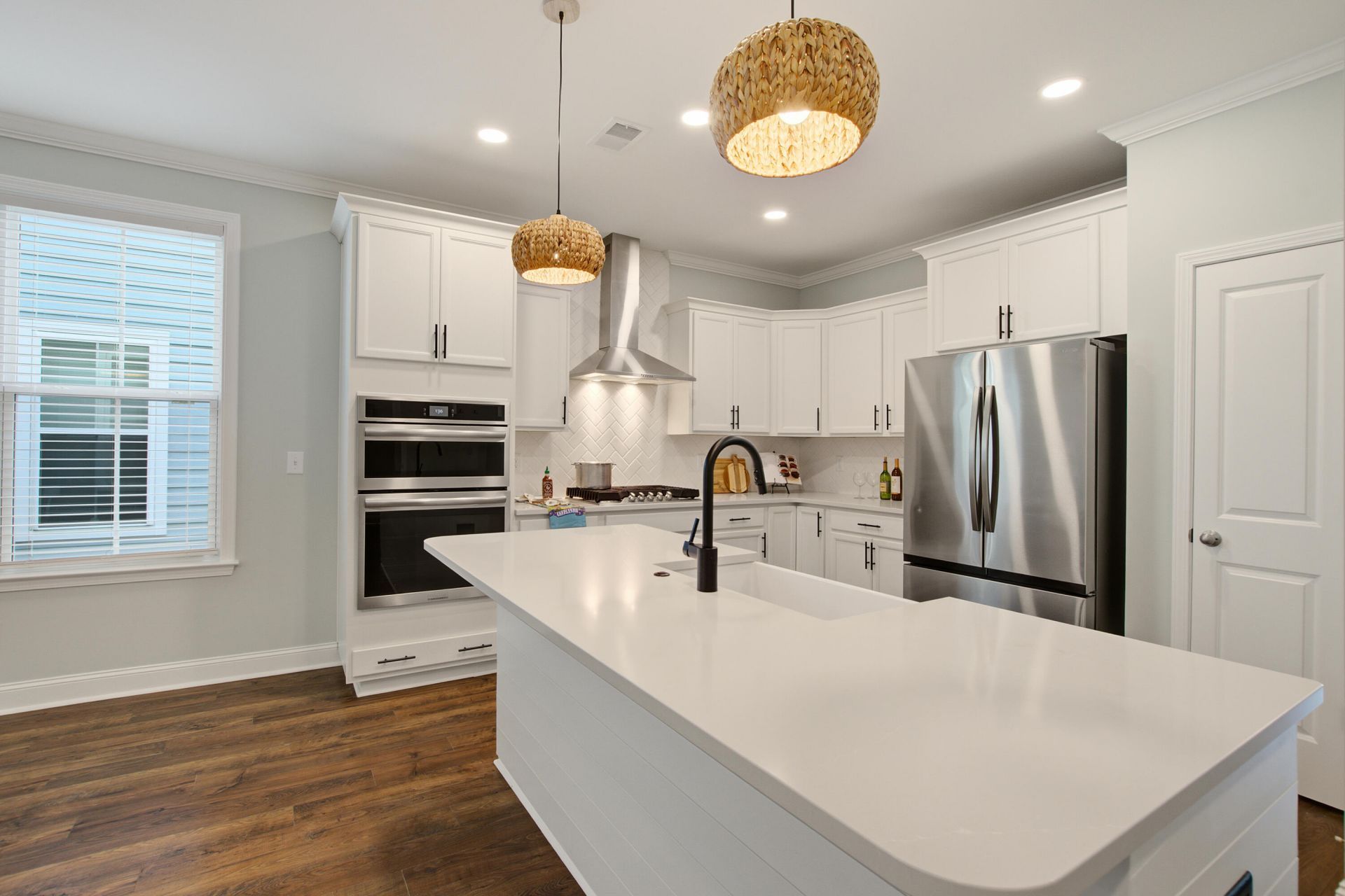 436 Eagleview Drive Photo 6