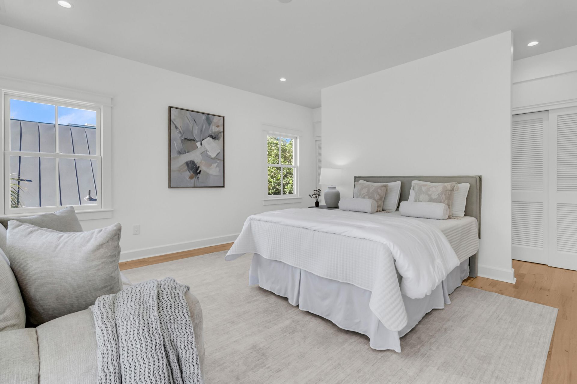 9 Elizabeth Street Photo 25
