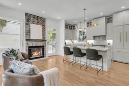9 Elizabeth Street photo 4