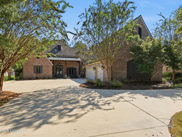 113 Ivy Brook Drive, Madison, MS 39110