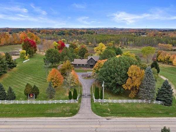 N1872 County Road P, Rubicon, WI 53078