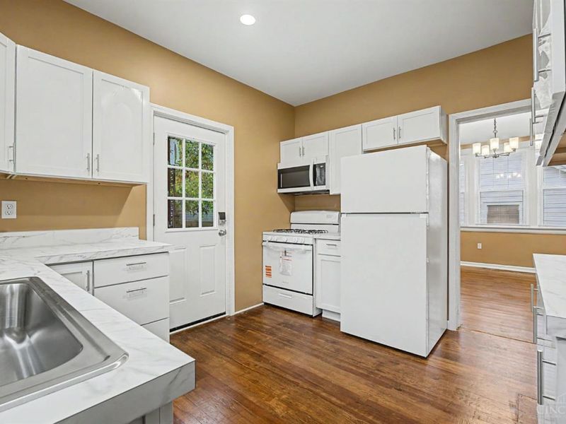 3483 Alta Vista Avenue, Cheviot, OH 45211 Photo 7