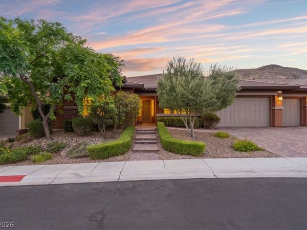 10543 Everhart Bay Drive , Las Vegas, NV 89135