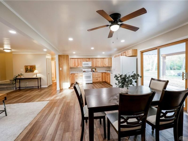 14421 Eaton Pike, New Lebanon, OH 45345 Photo 5