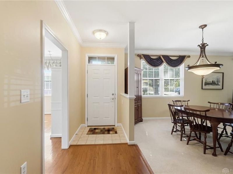9074 Waterway Court, Miamisburg, OH 45342 Photo 2