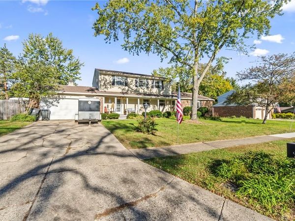 9775 Sheehan Road, Centerville, OH 45458