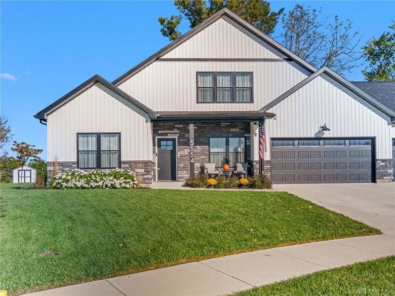 5554 Provemont Court, Tipp City, OH 45371 Photo 2