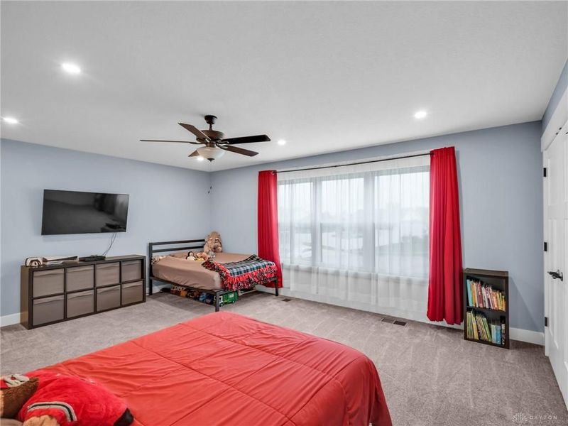 5554 Provemont Court, Tipp City, OH 45371 Photo 41