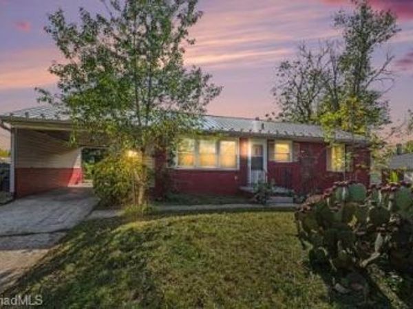 1320 E Cone Boulevard , Greensboro, NC 27405