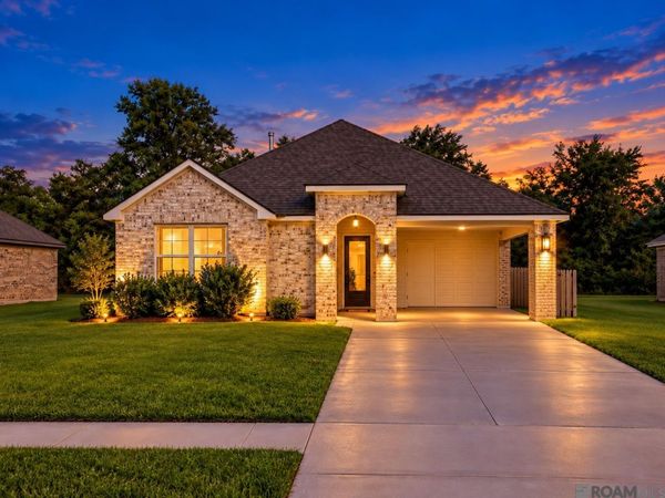 3352 Fountain View Ave, Zachary, LA 70791