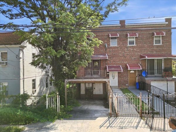 4814 Murdock Avenue, Bronx, NY 10466