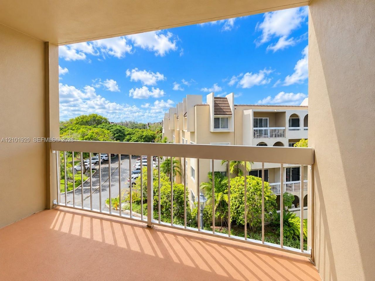 7707 Camino Real , Unit B-409, Miami, FL 33143 Photo