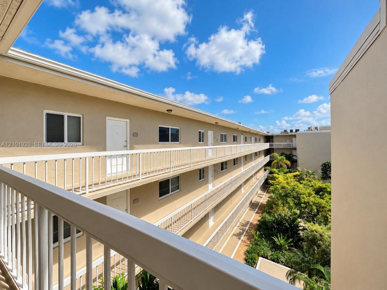 7707 Camino Real , Unit B-409, Miami, FL 33143 Photo