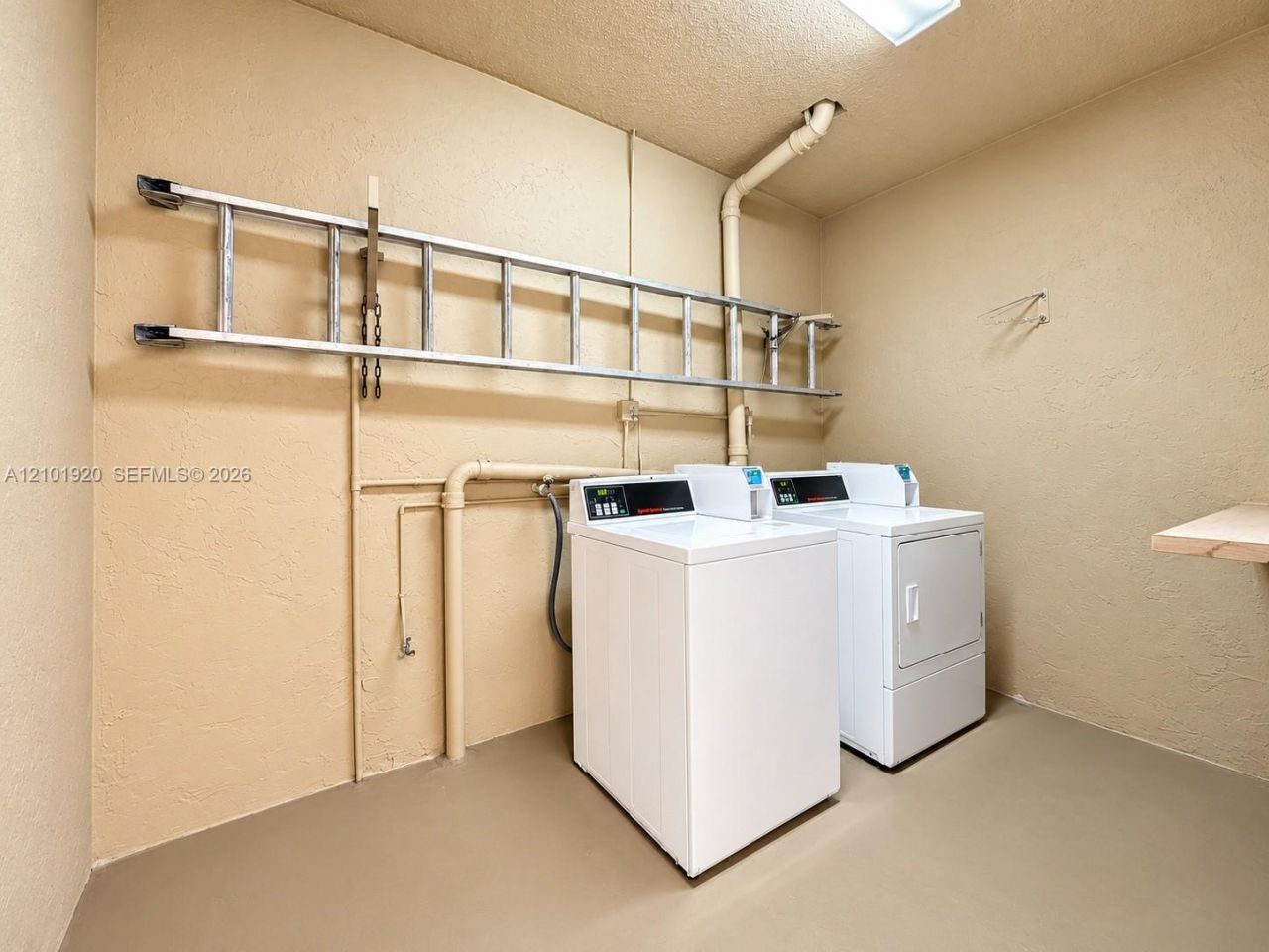 7707 Camino Real , Unit B-409, Miami, FL 33143 Photo