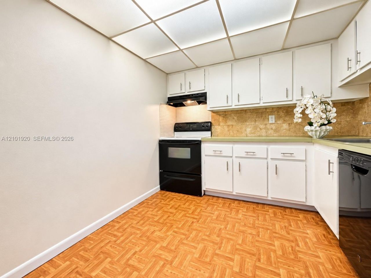7707 Camino Real , Unit B-409, Miami, FL 33143 Photo