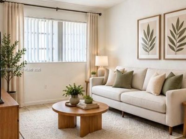 3901 SW 112th Ave , Unit 34, Miami, FL 33165