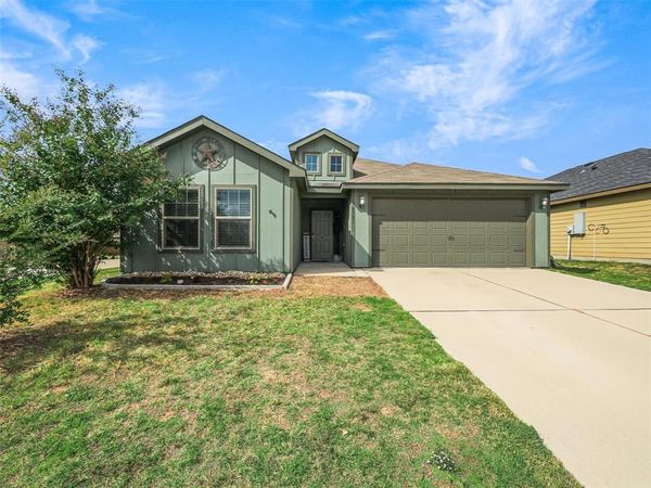 8301 Steel Dust Drive , Fort Worth, TX 76179