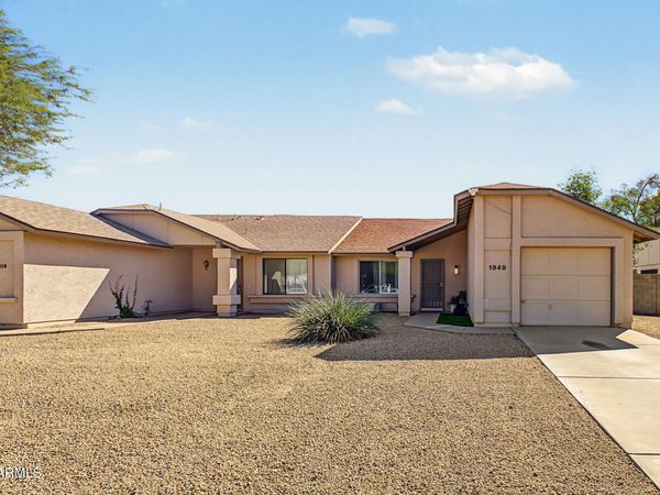 1949 E SANDRA Terrace, Phoenix, AZ 85022