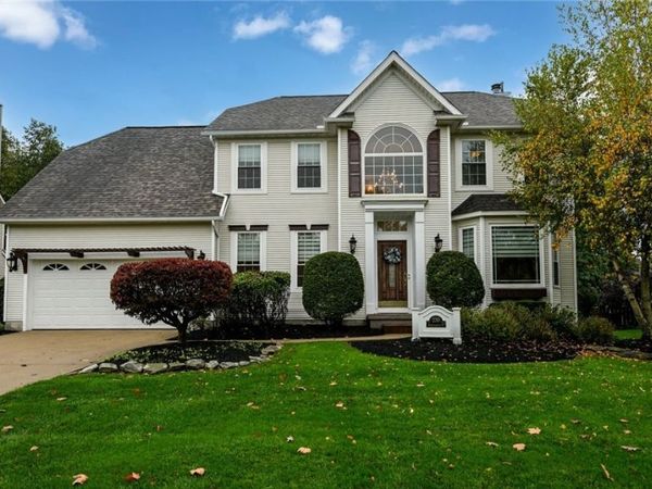 230 Bridgehampton Drive, Medina, OH 44256