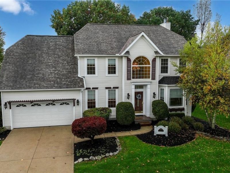 230 Bridgehampton Drive, Medina, OH 44256 Photo 2