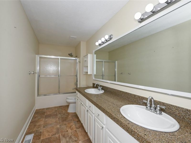 230 Bridgehampton Drive, Medina, OH 44256 Photo 38