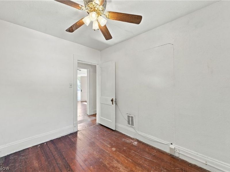 4018 Gifford Avenue, Cleveland, OH 44109 Photo 14
