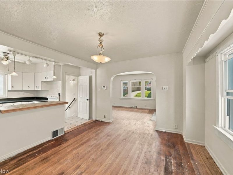 4018 Gifford Avenue, Cleveland, OH 44109 Photo 8