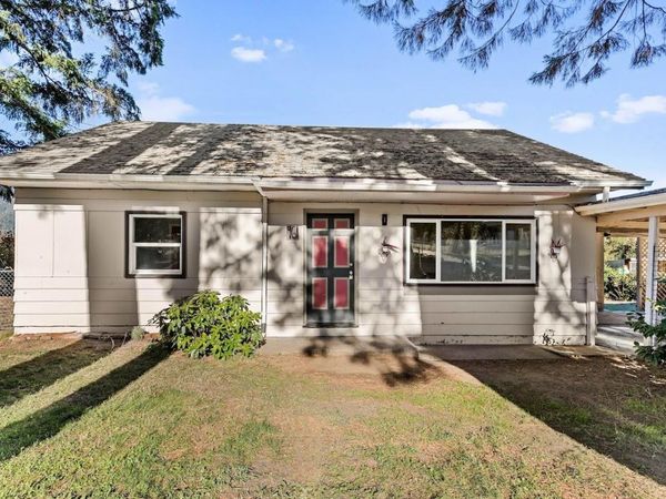 961 Hill Street, Myrtle Creek, OR 97457