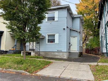 2024 Lodi Street , Syracuse, NY 13208
