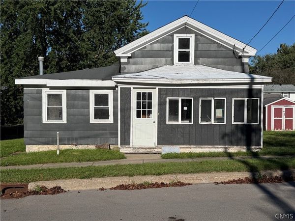 327 Duer Street , Oswego, NY 13126