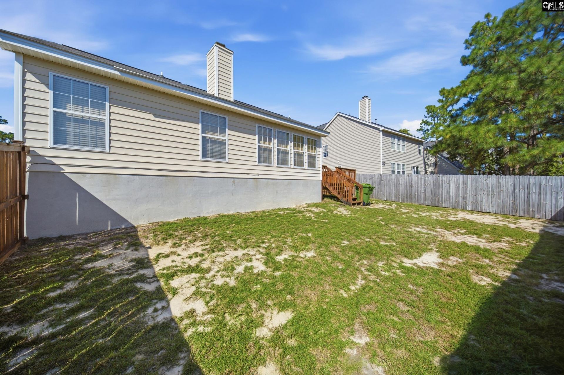 210 Faircrest Way  Photo 24