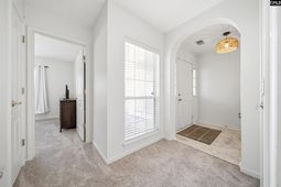 210 Faircrest Way  photo 4