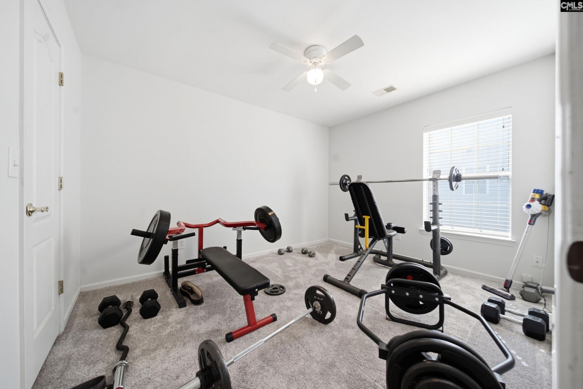210 Faircrest Way  Photo 4