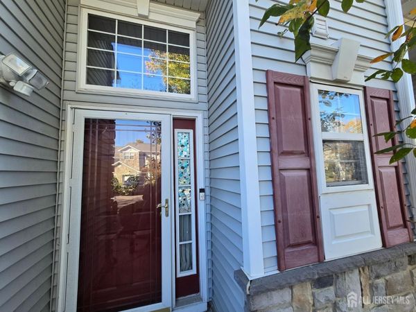 18 Linda Court, South Amboy, NJ 08879