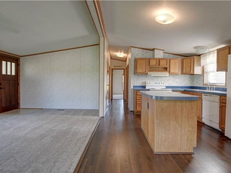 2955 Winklepleck Road NW, Sugarcreek, OH 44681 Photo 11