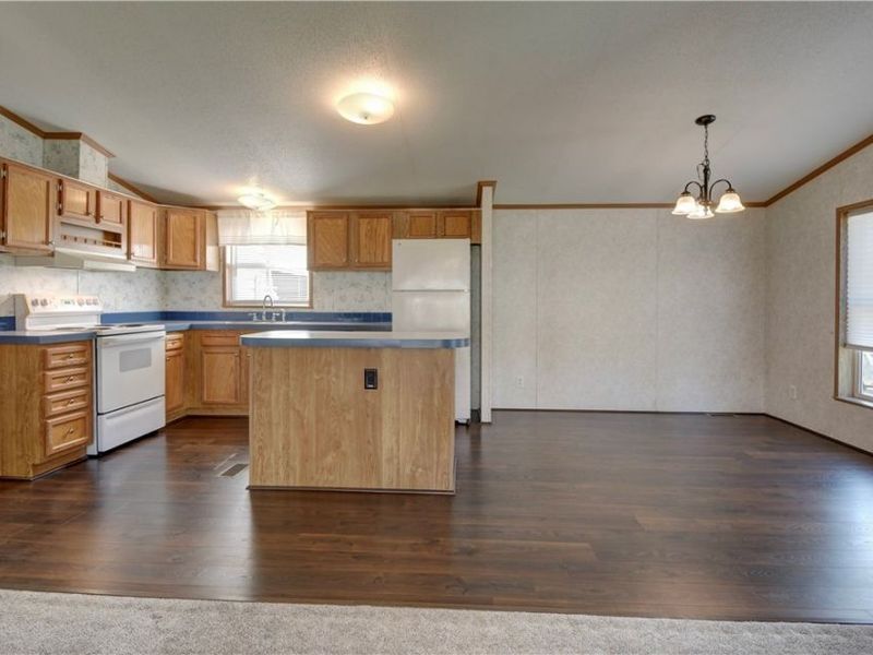 2955 Winklepleck Road NW, Sugarcreek, OH 44681 Photo 12