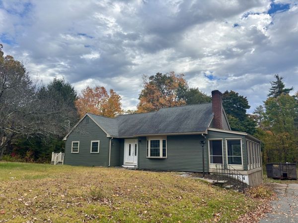 300 Palmer Rd, Ware, MA 01082
