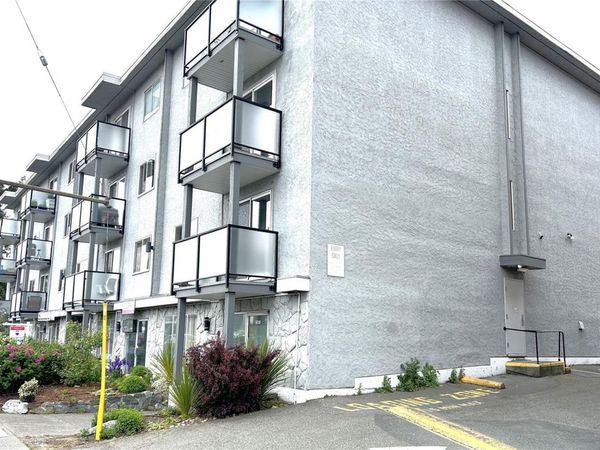 904 HILLSIDE Ave , Unit #304, Victoria, BC V8T 1Z8