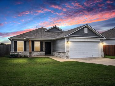 1607 E Toledo Street , Broken Arrow, OK 74012