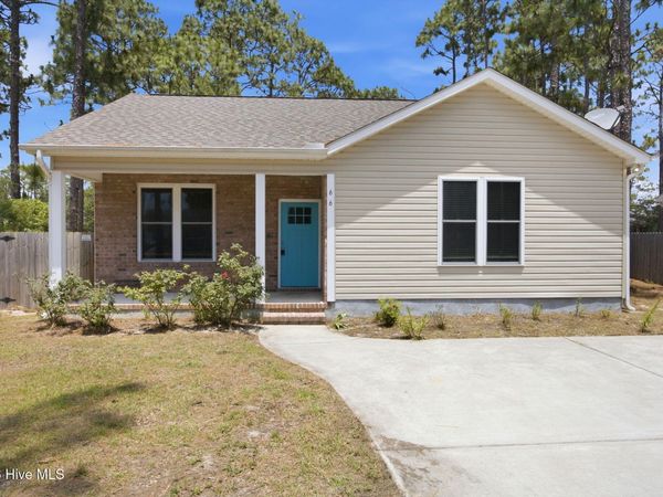 66 N Shelby Road , Southport, NC 28461