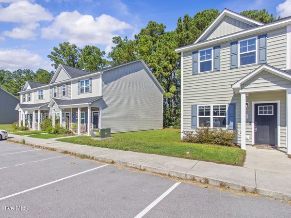109 Jaydn Drive E, Jacksonville, NC 28546