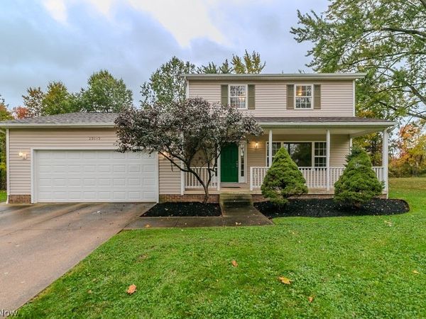 23693 Drake Road , Oakwood Village, OH 44146