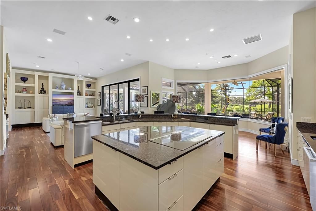 3451 Creekview Dr , Bonita Springs, FL 34134 Photo